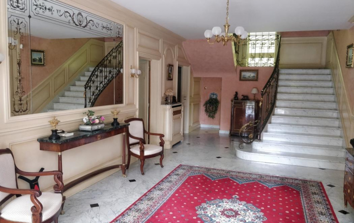 DFC Immobilier : Maison / Villa | GERMIGNY-L'EVEQUE (77910) | 403 m2 | 840 000 € 